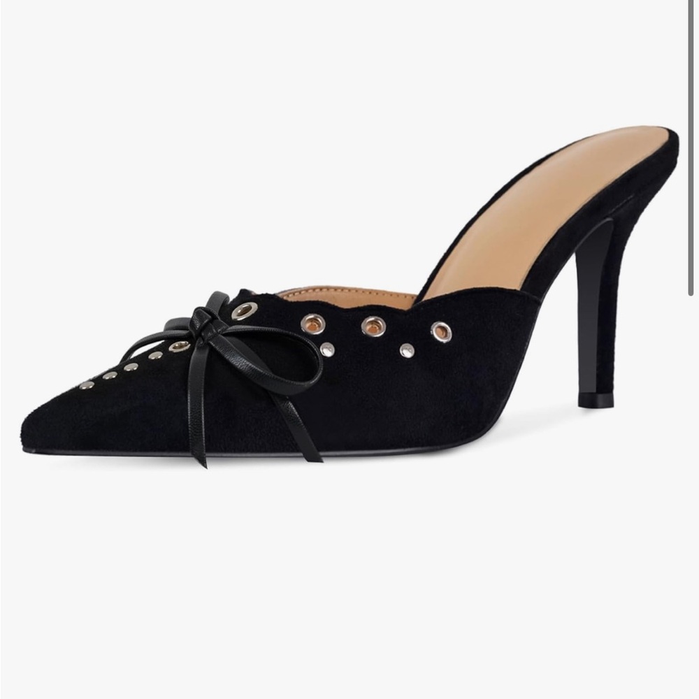 Jeffery Campbell knock off pointy toe heel with bow